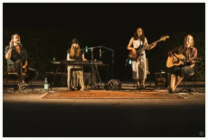 Live-Musik: Itchy Feet